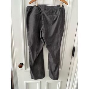 Gap gray and white pin striped hip sling fit dress pants 14a